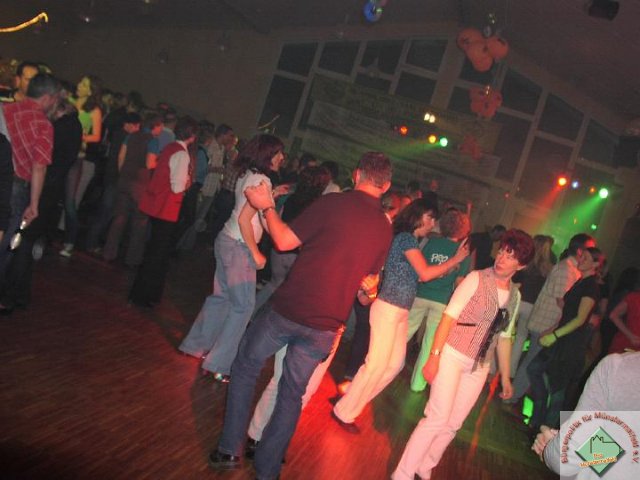 ue30_2009_060