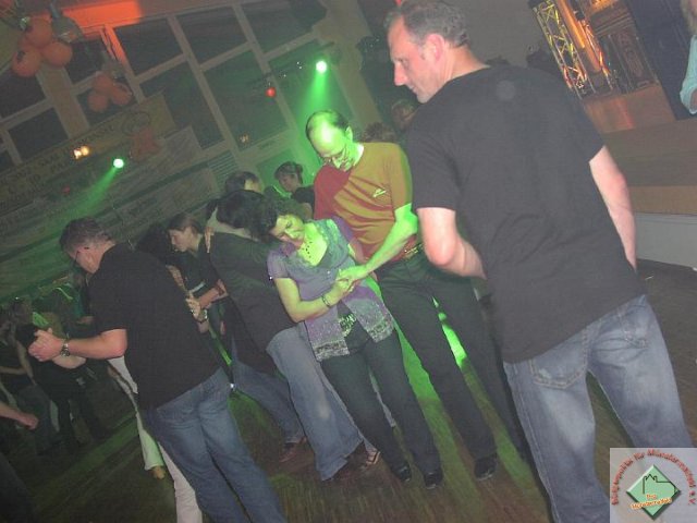ue30_2009_064