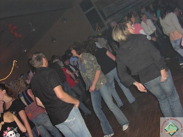 ue30_2009_066